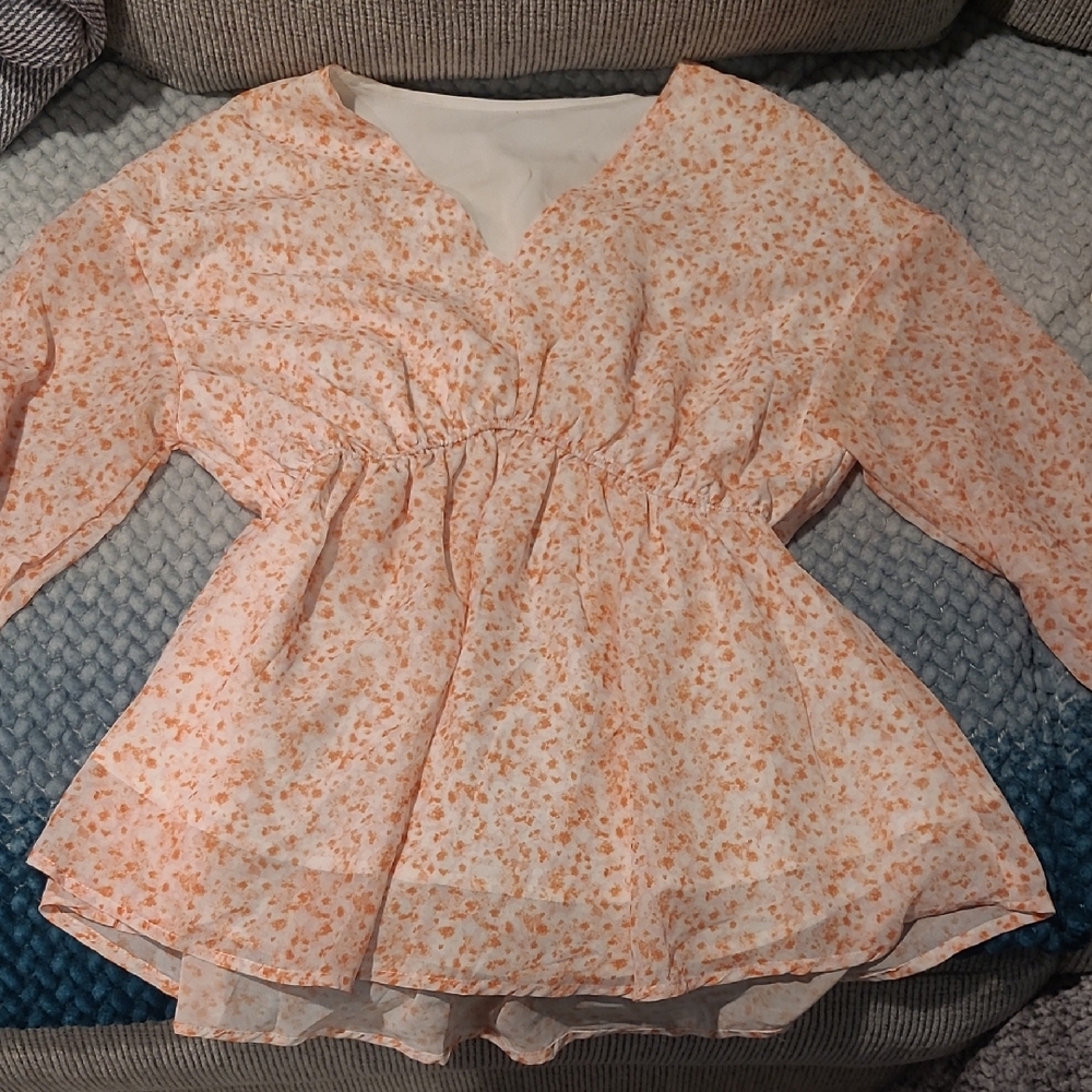 Top Floral - Peach